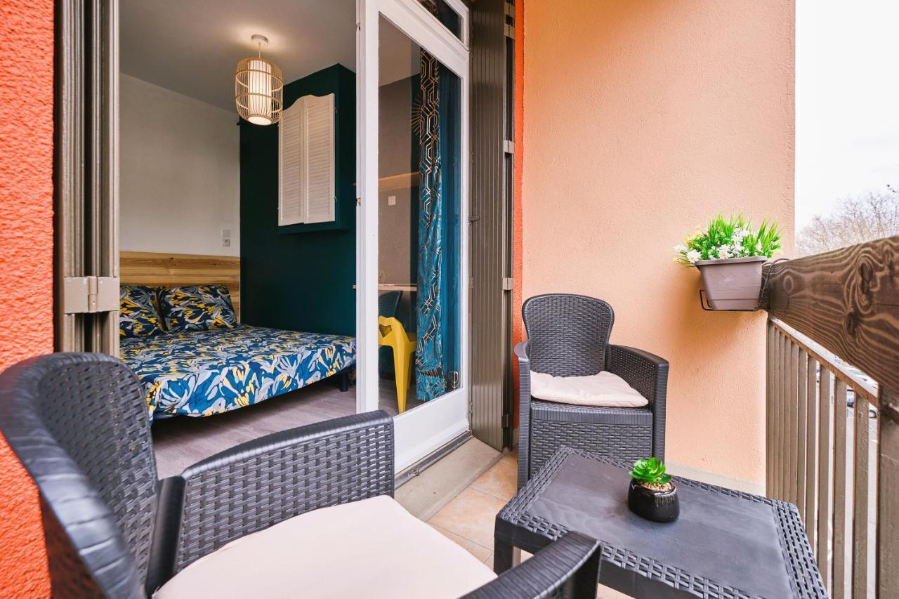 Tout Confort ! Climatisation, Centre-Ville, Parking, Terrasse, Wifi, Netflix 卡尔卡松 外观 照片