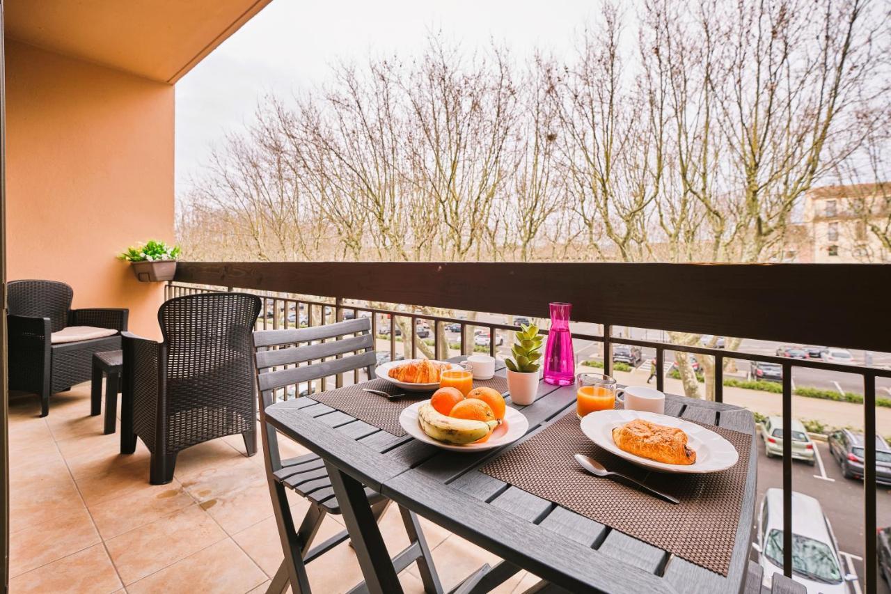 Tout Confort ! Climatisation, Centre-Ville, Parking, Terrasse, Wifi, Netflix 卡尔卡松 外观 照片